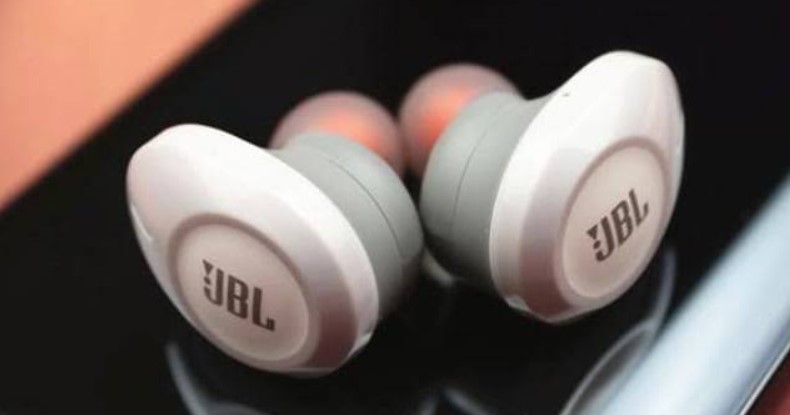 How to Pair and Reset JBL Headphones