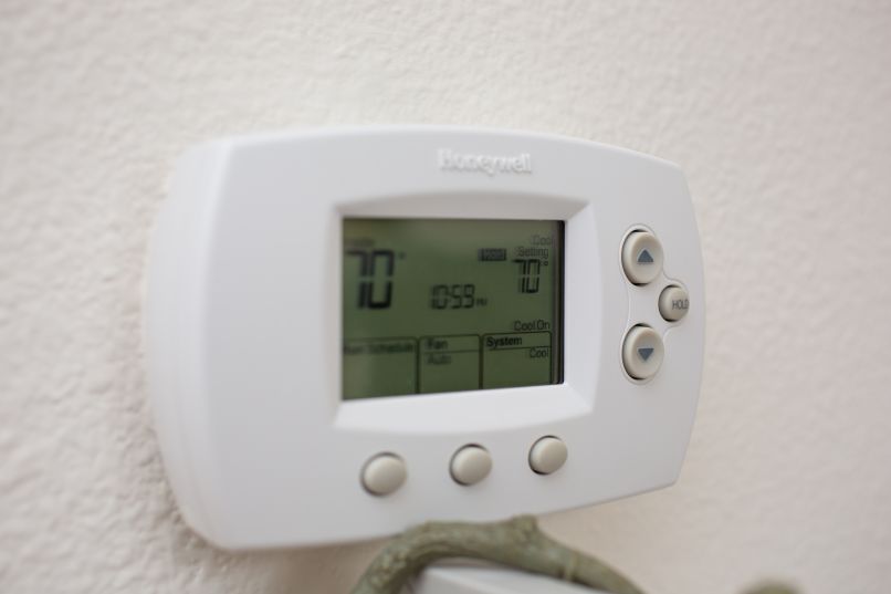 Honeywell Thermostat Flashing Cool On – How to Fix